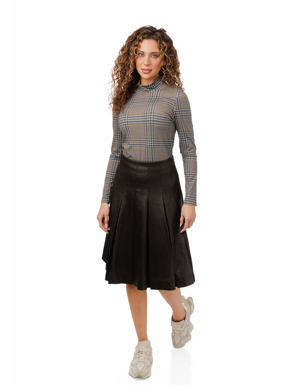 TW51243S-A-Black Suede Pleated Short Skirt