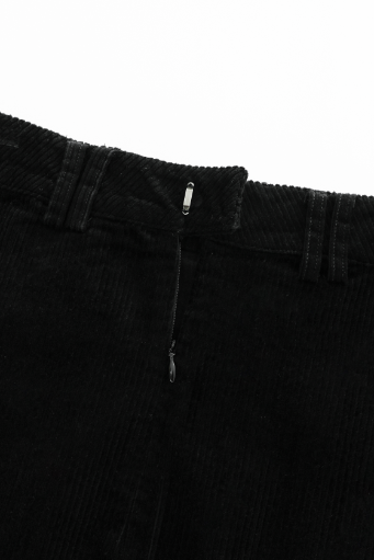 CORDUROY SKIRT WITH POCKETS-BLACK