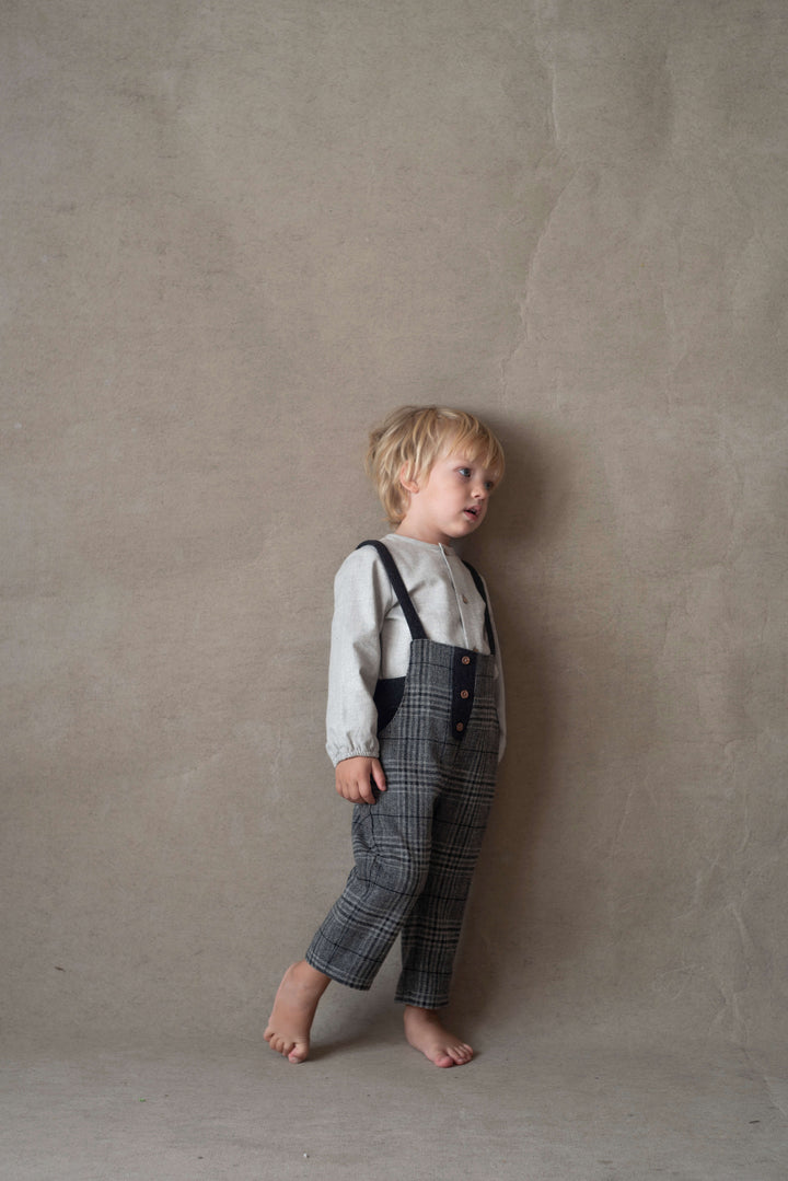 Mod.10.3 Grey plaid woollen contrasting dungarees