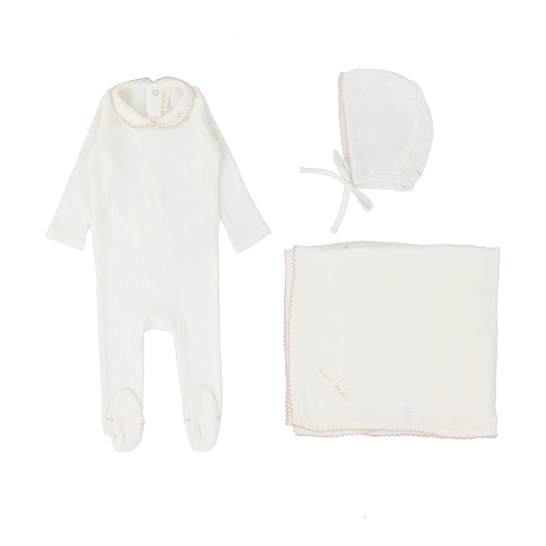 EDGED COLLAR LAYETTE SET-WINTER WHITE/BLUSH