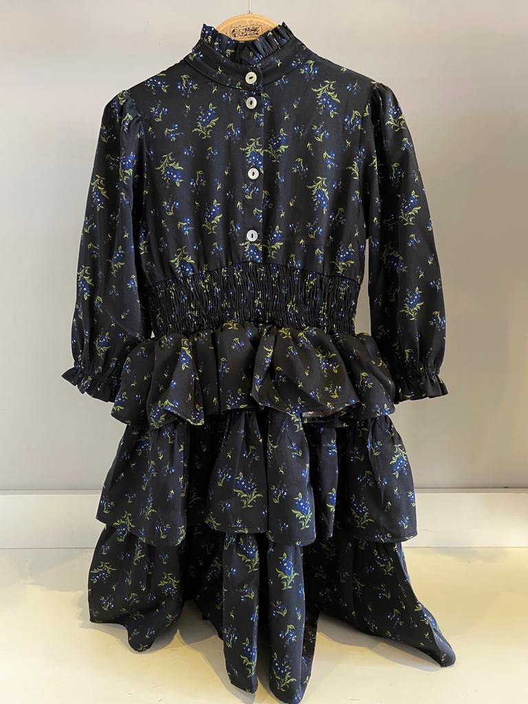 CRW22.1105-4 BLACK FLORAL