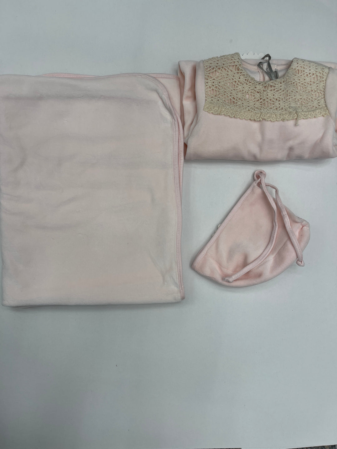 Layette sale 3pc set #48