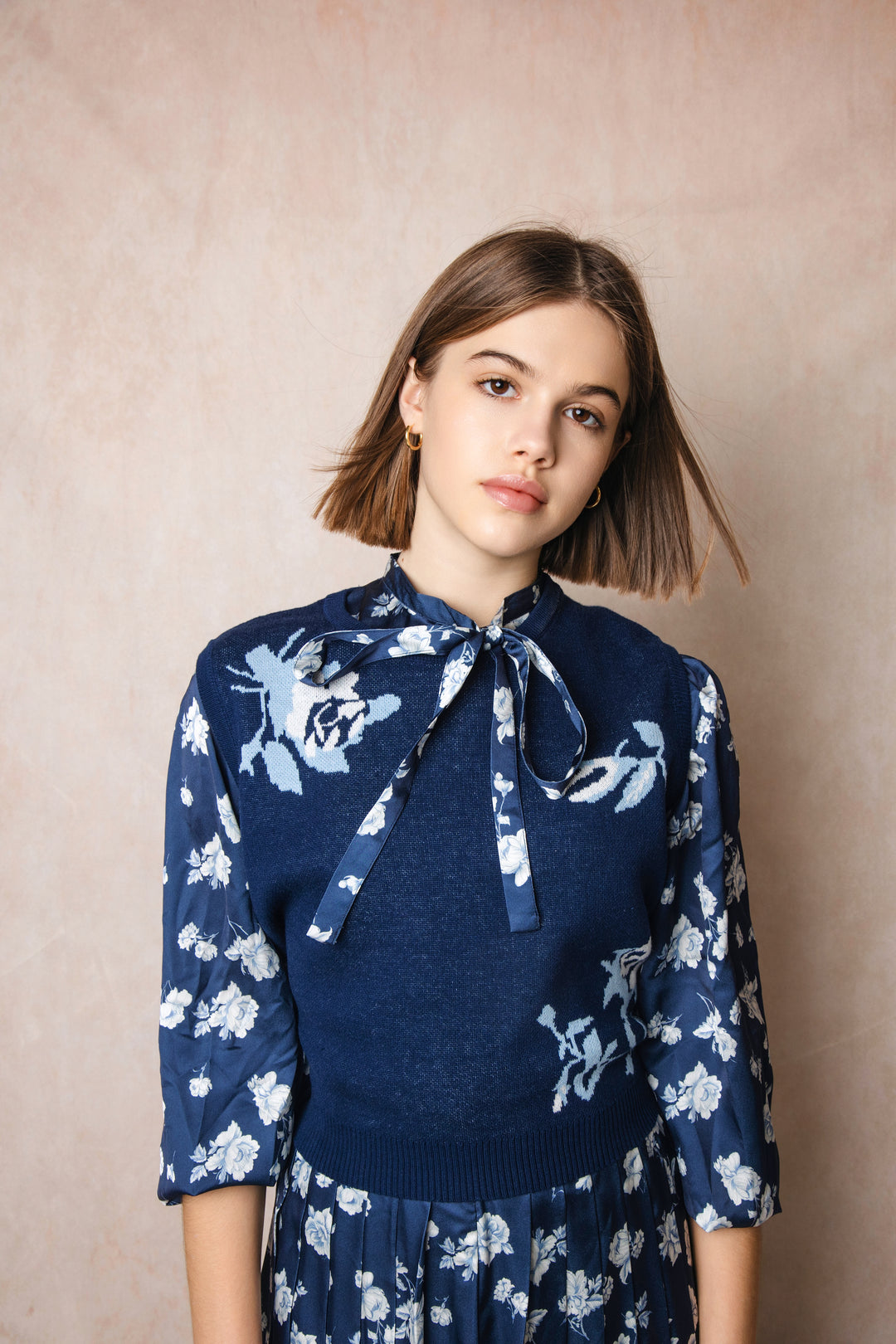 HSH650-PRINTED SHIRT WITH A BOW-Navy