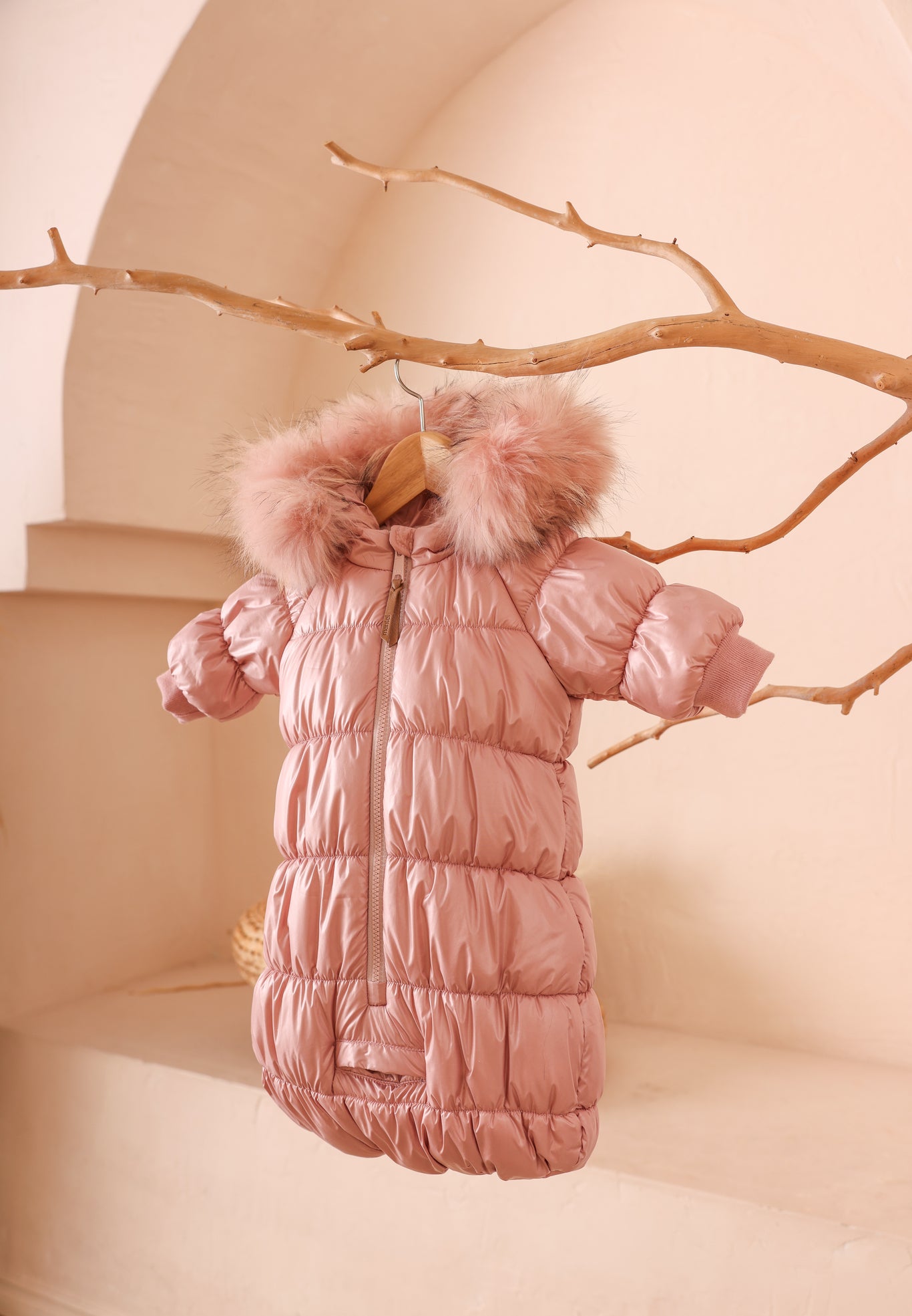 13568-Fully Gathered Baby Bunting-Pink – whoopikids