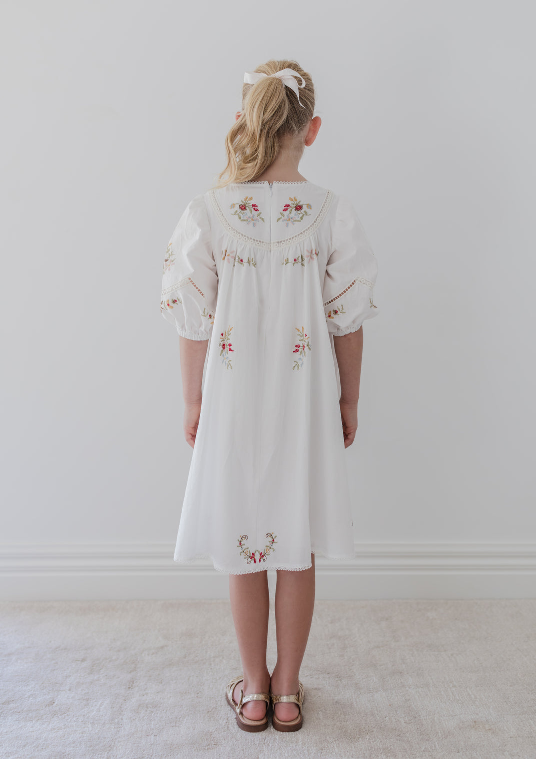 1380-WHITE CROSS STITCH ELBOW SLEEVE DRESS