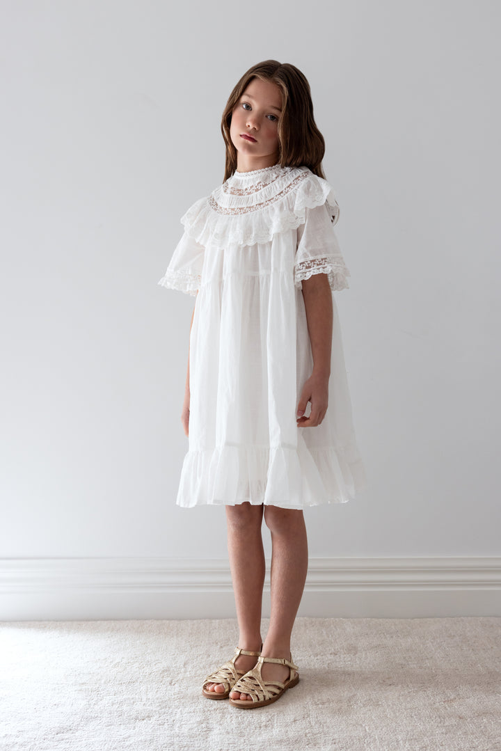 1393-WHITE LACE TRIM COLLAR SMOCK DRESS