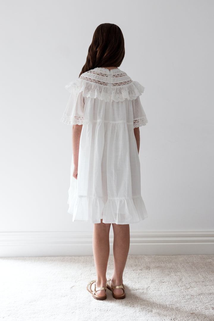 1393-WHITE LACE TRIM COLLAR SMOCK DRESS