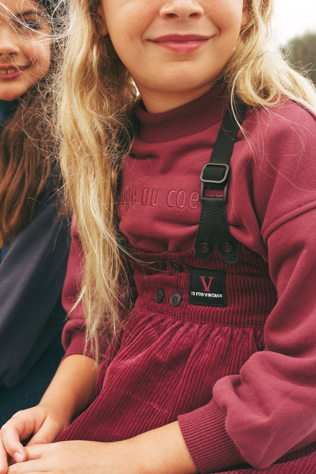 2504CR-GIRL SWEATSHIRT-CRANBERRY