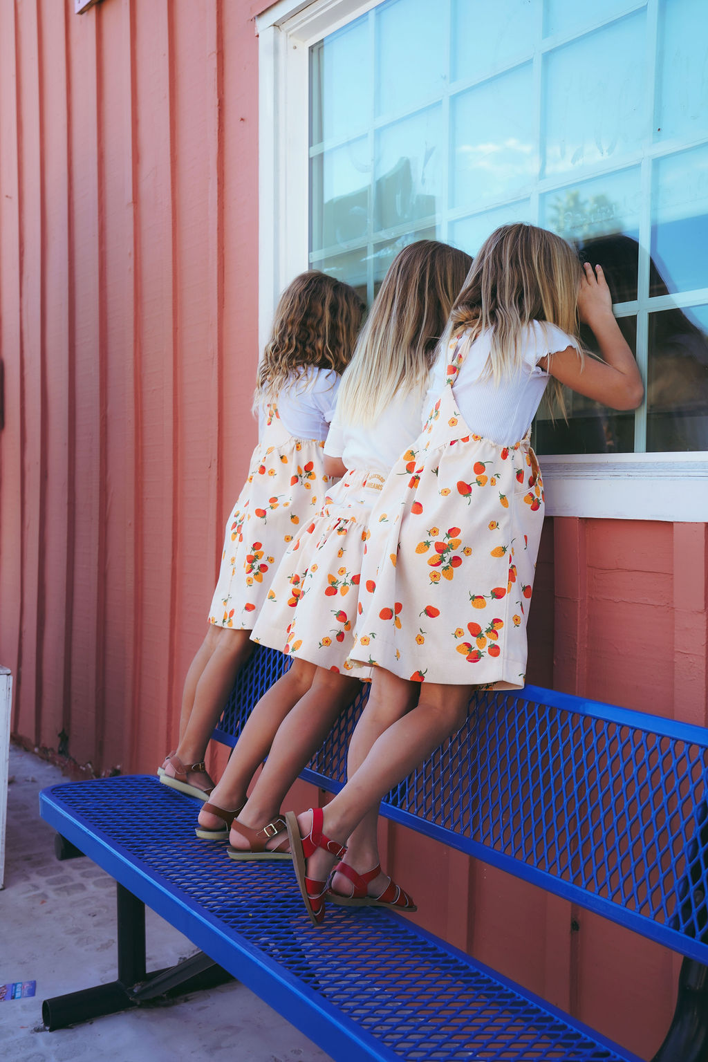 PREORDER 2620-GIRL PINAFORE STRAWBERRY DRESS