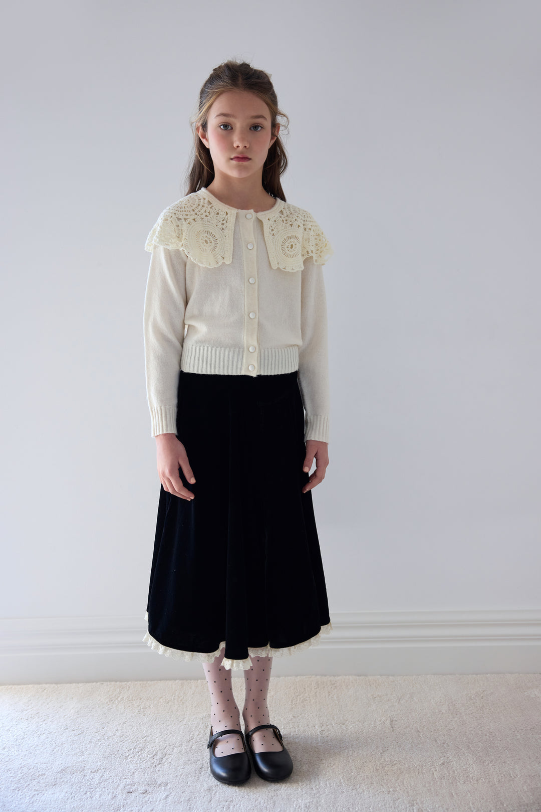3145 Peep Lace Hem Velvet Skirt - Black/ Cream Lace