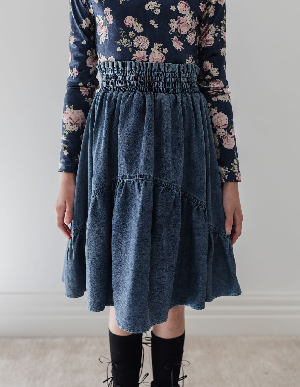 8181S-Chambray Curved Seam Skirt-Vintage Blue Wash Chambray