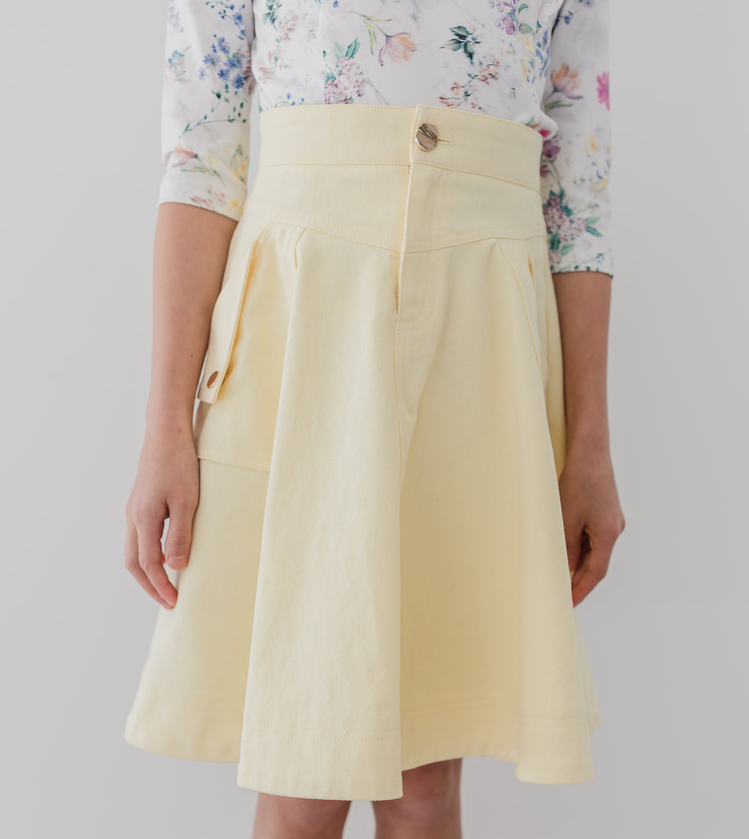 8238S-FOLD BACK POCKET DENIM SKIRT-LEMON WASH DENIM