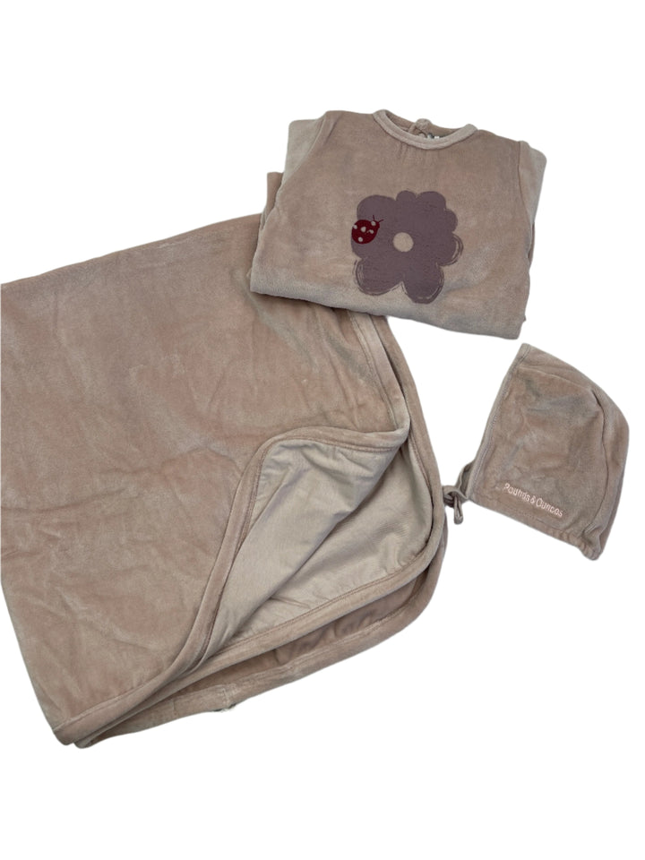 Layette sale 3pc set #61