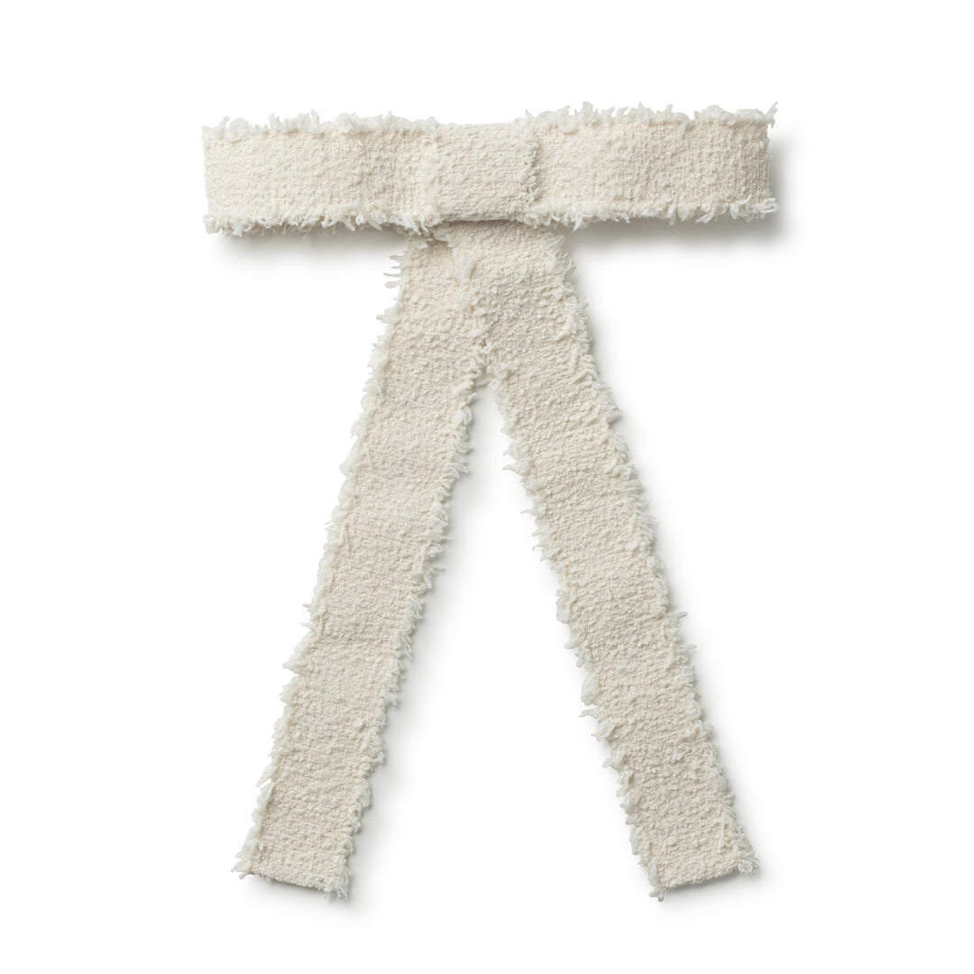 amarl001-Amara deconsctructed woolen long tail clip-ecru