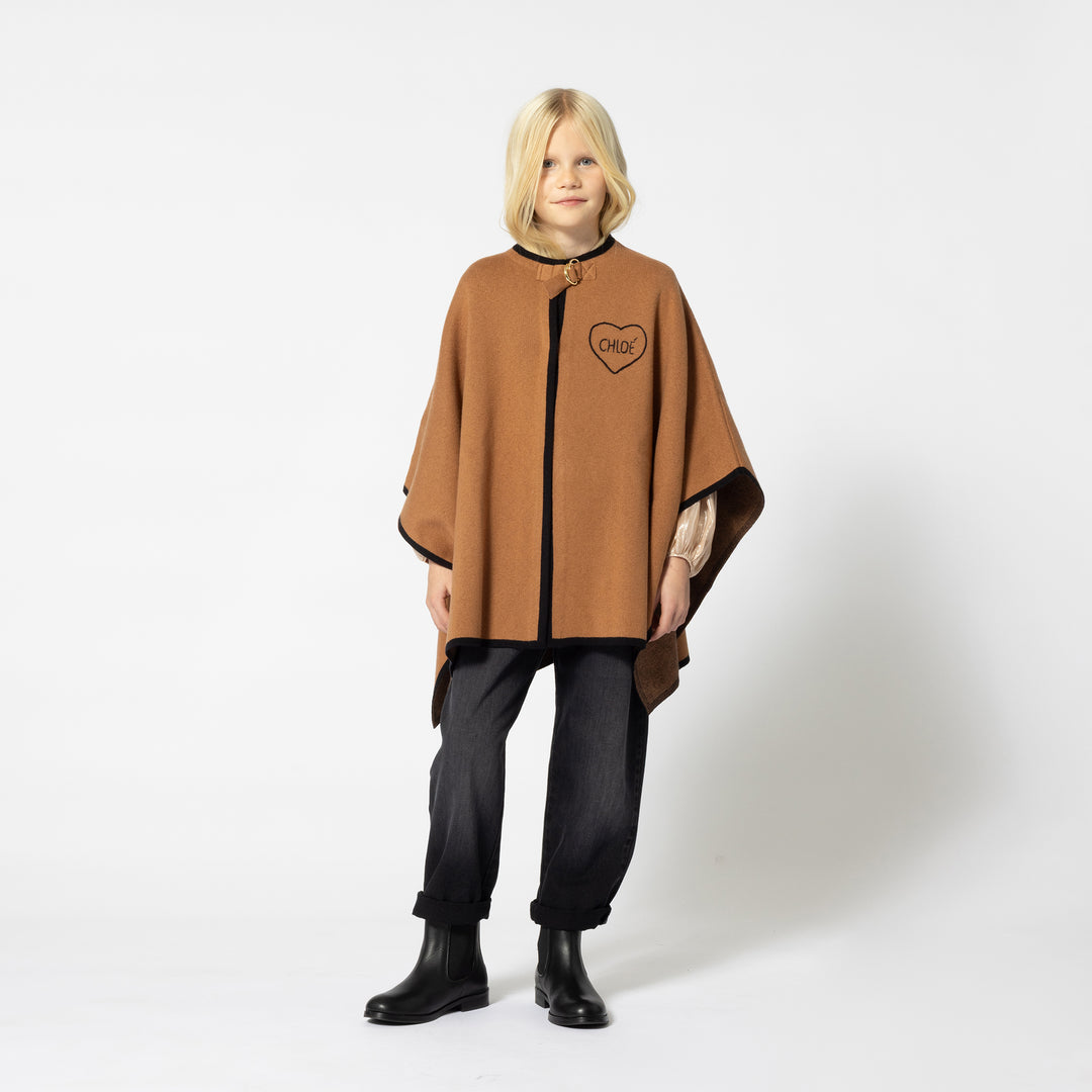 C21272 THRUSH CAPE