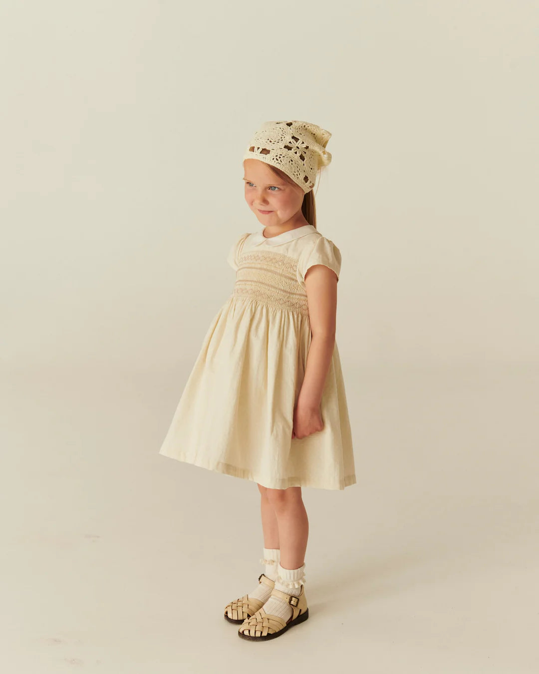 261-240-500 SMOCK DRESS W. EMB