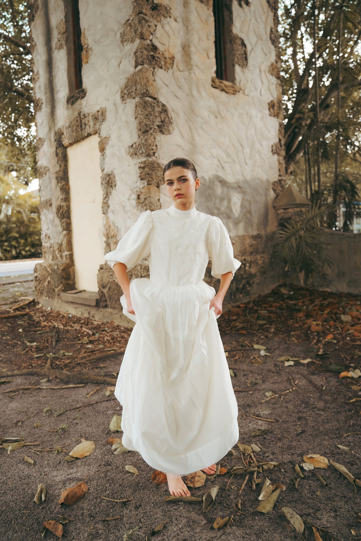 SO605-TIANA GOWN-White 18