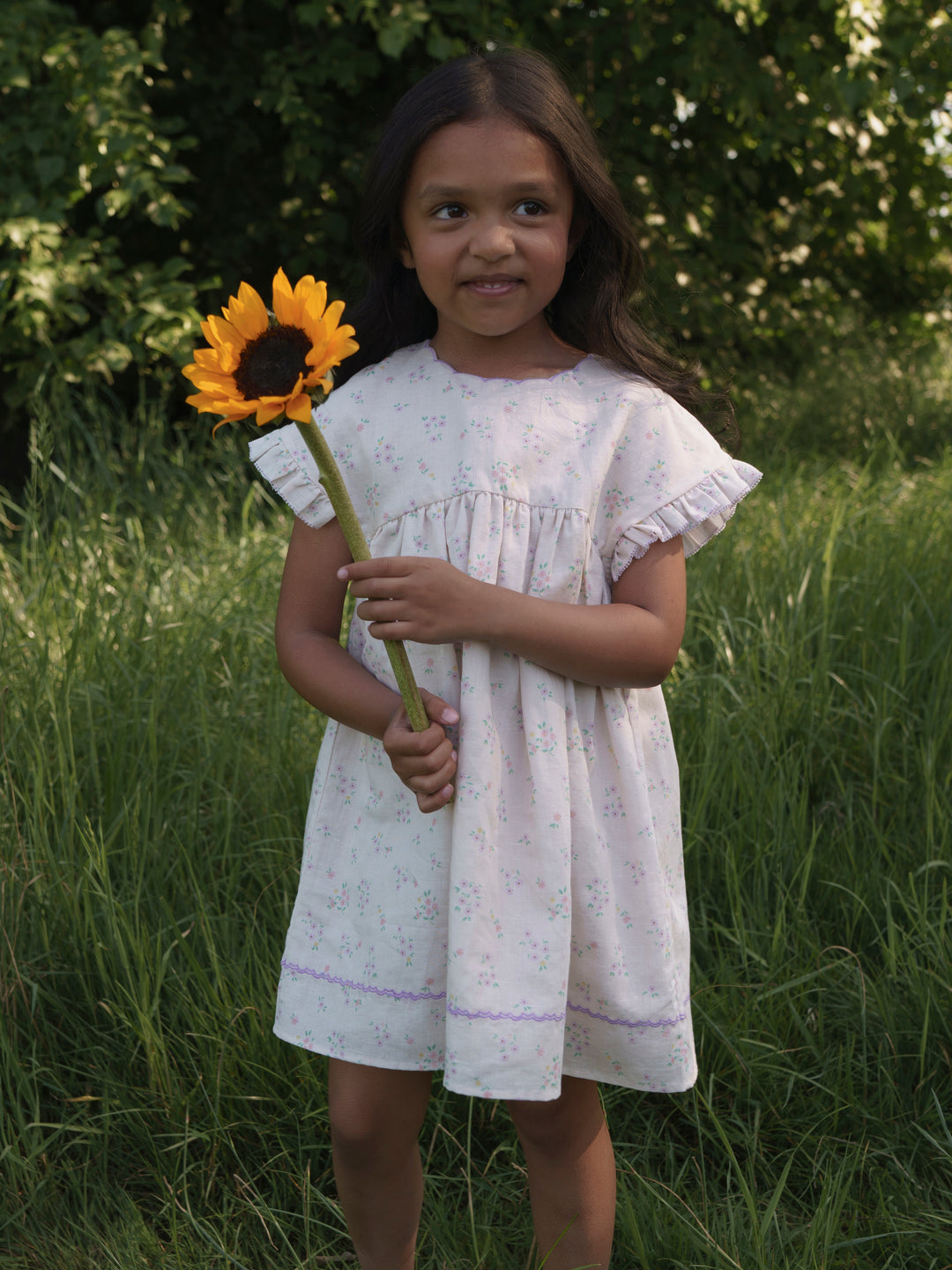 LILA DRESS-PAINTED BOUQUET