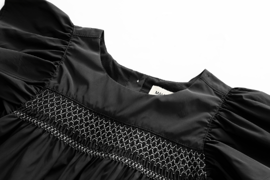 SMOCKED FLUTTER SLEEVE TAFFETA JUMPER-BLACK