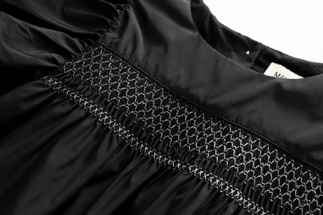 SMOCKED FLUTTER SLEEVE TAFFETA JUMPER-BLACK