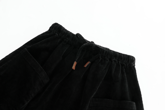 MIDI CORDUROY SKIRT WITH POCKETS-BLACK