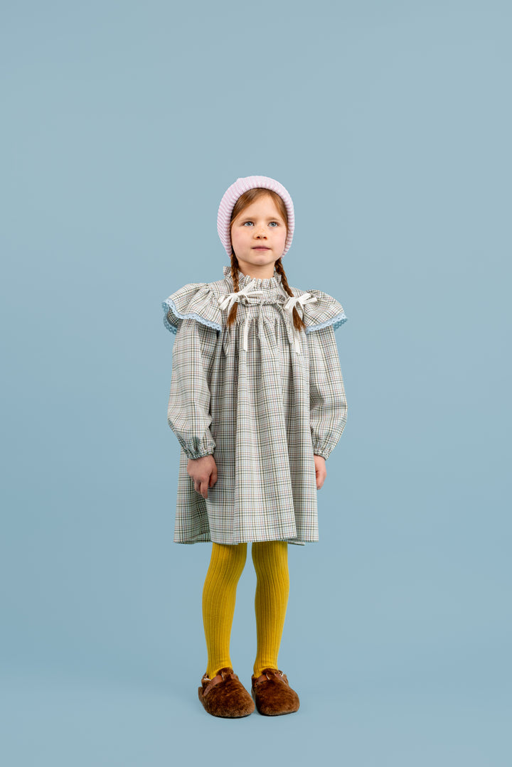 Special Edition Heather Cotton Dress With Ruffled Stand-up Collar Longer Length - White
