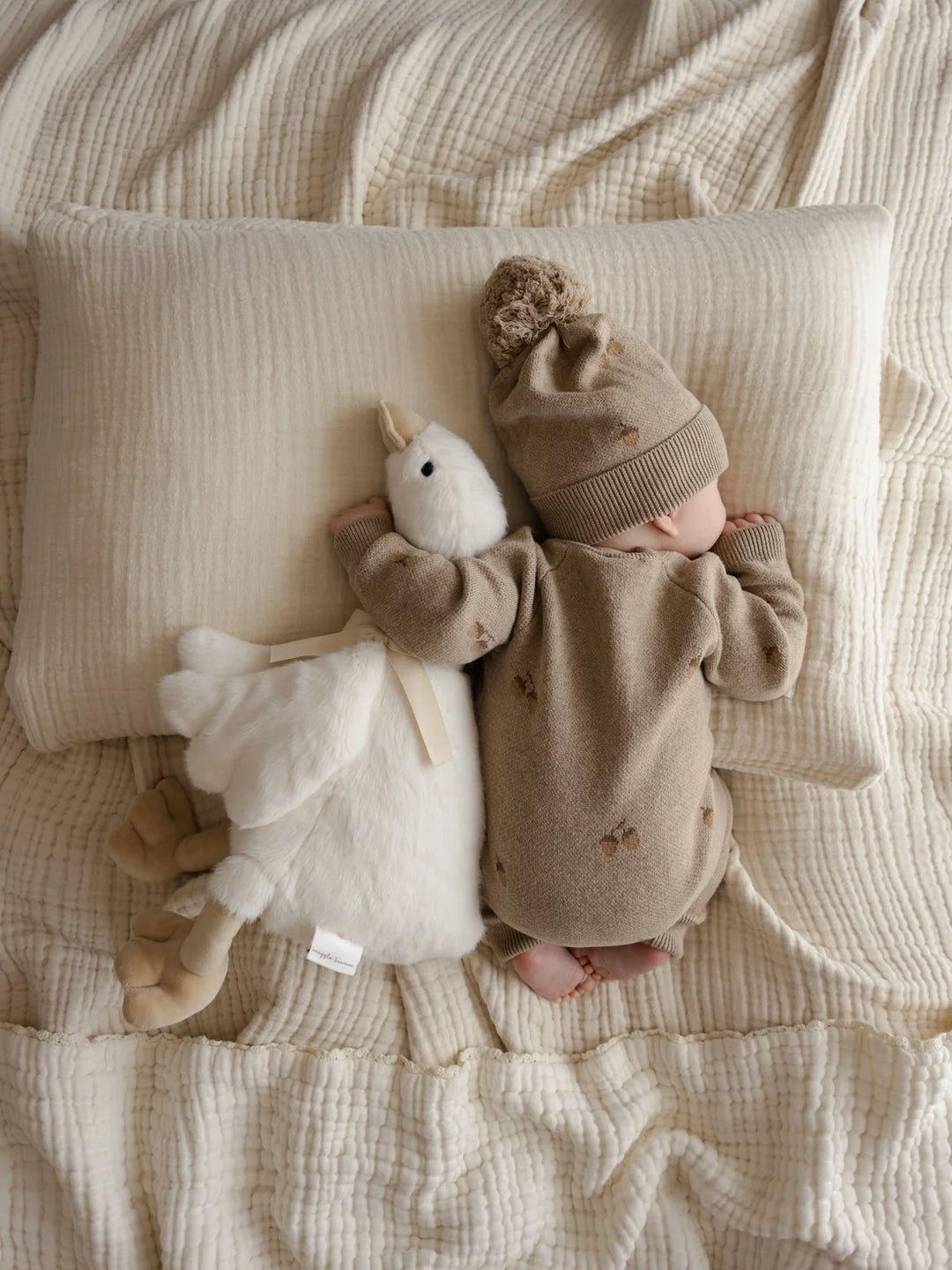 S104311464 Snuggle Bunnies - Rose The Mummy Duck - Rose The Duck