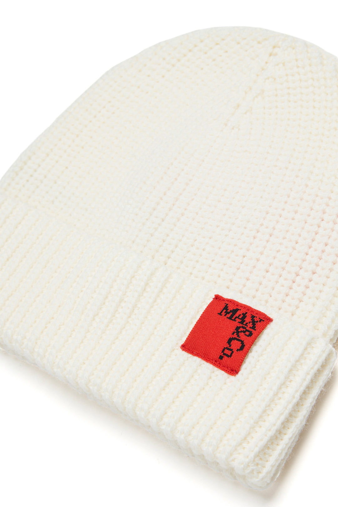 FW26 MX0242 IVORY MX048 KNIT BEANIE WITH RED LABEL