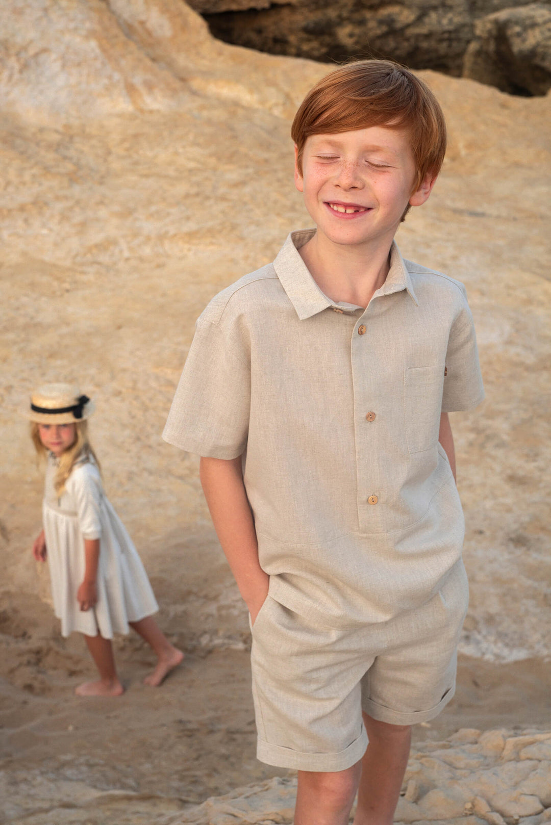 MOD.32.1 SAND LINEN BERMUDA SHORTS