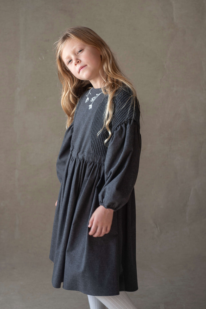 Mod.40.3 Anthracite grey dress with side panels