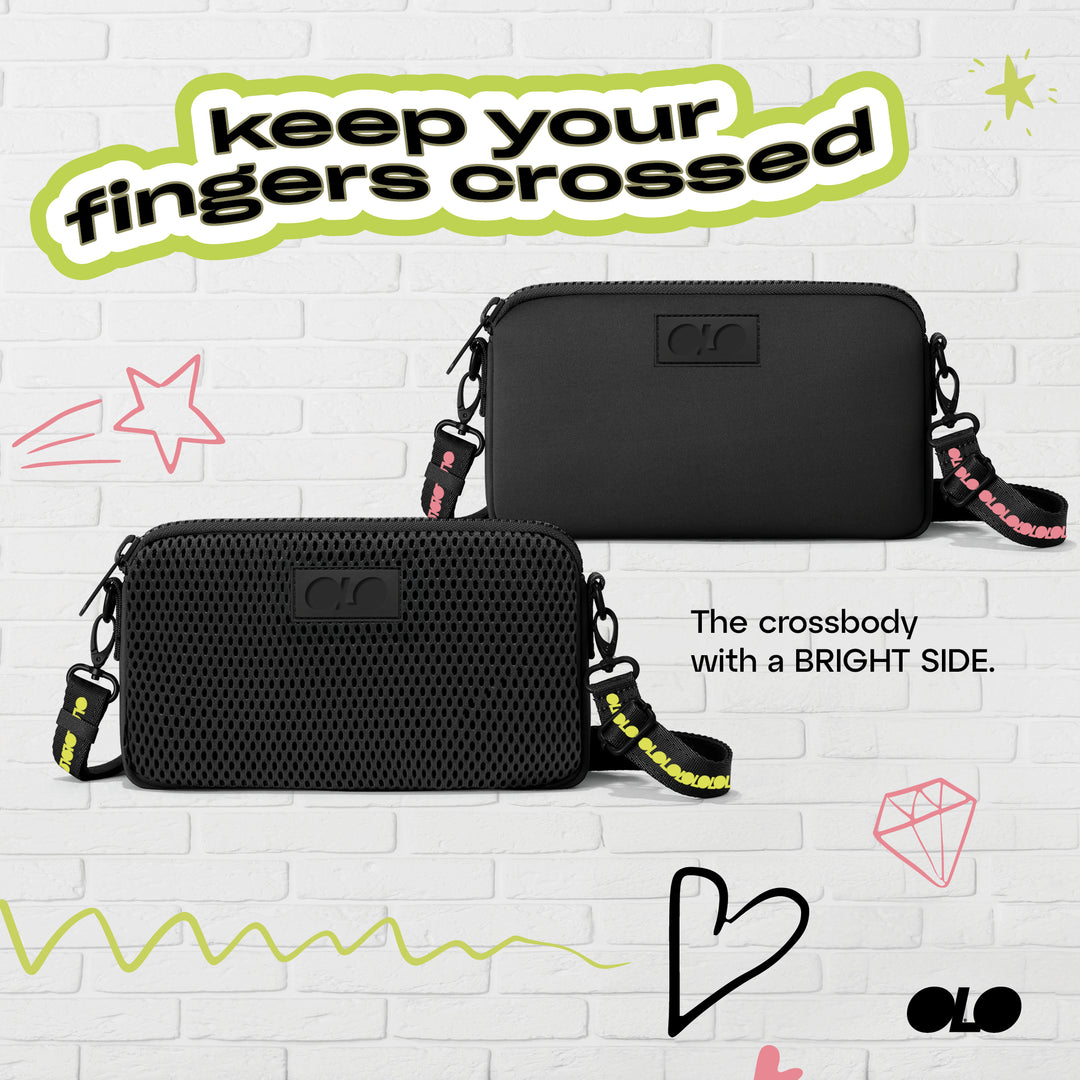 OLO CROSSBODY BLACK FUSCHIA