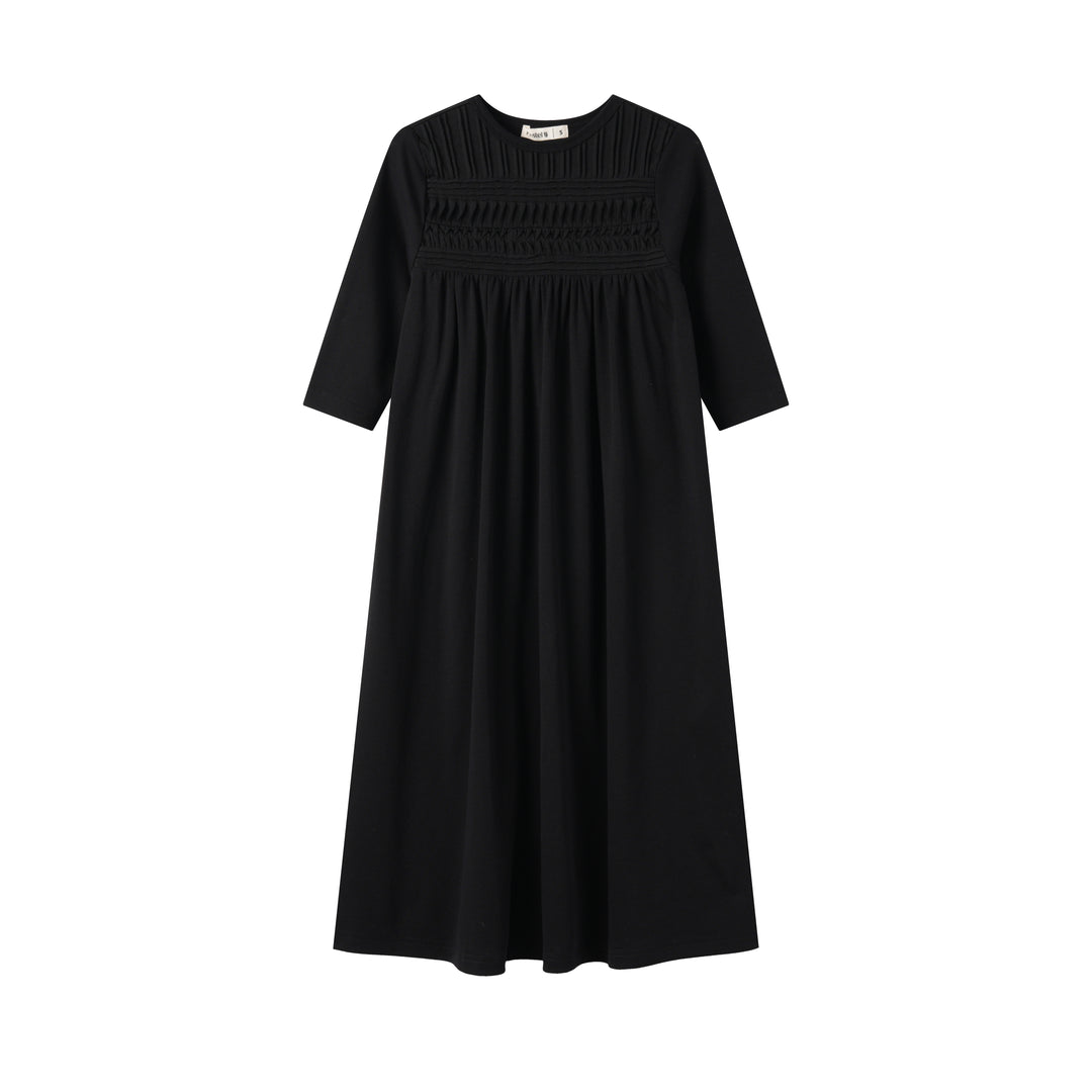 HIGH YOKE TUCKS MAXI DRESS-BLACK