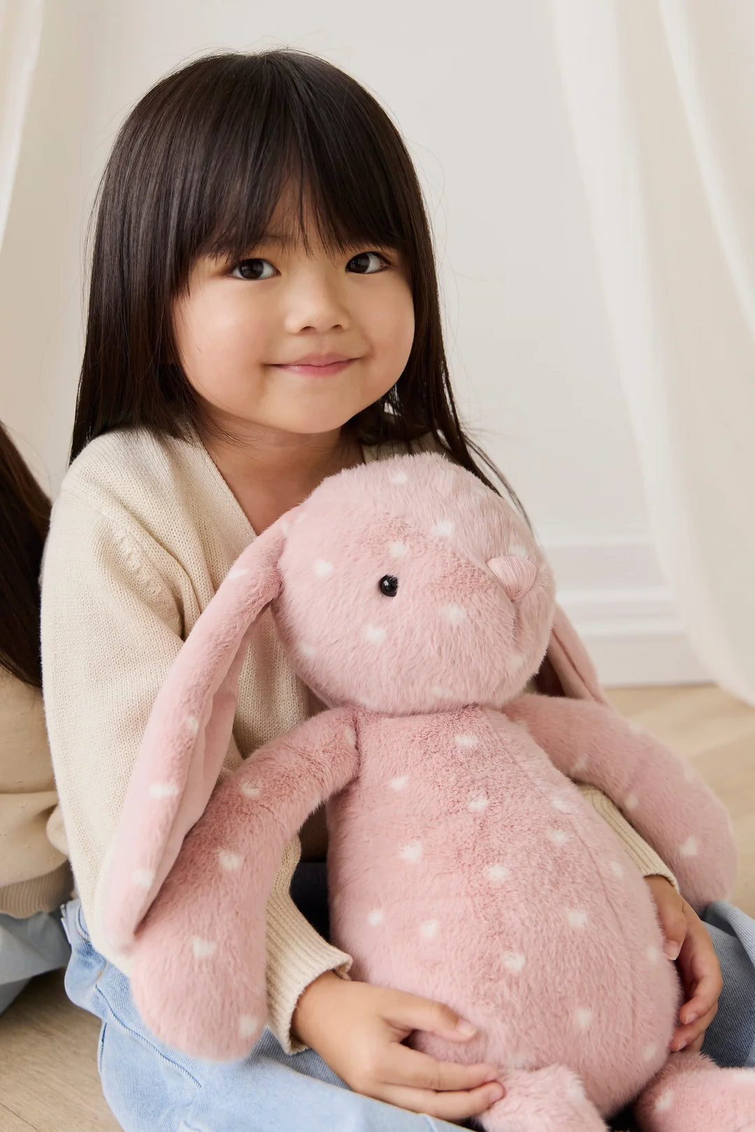 S100610929 Snuggle Bunnies - Little Love Penelope