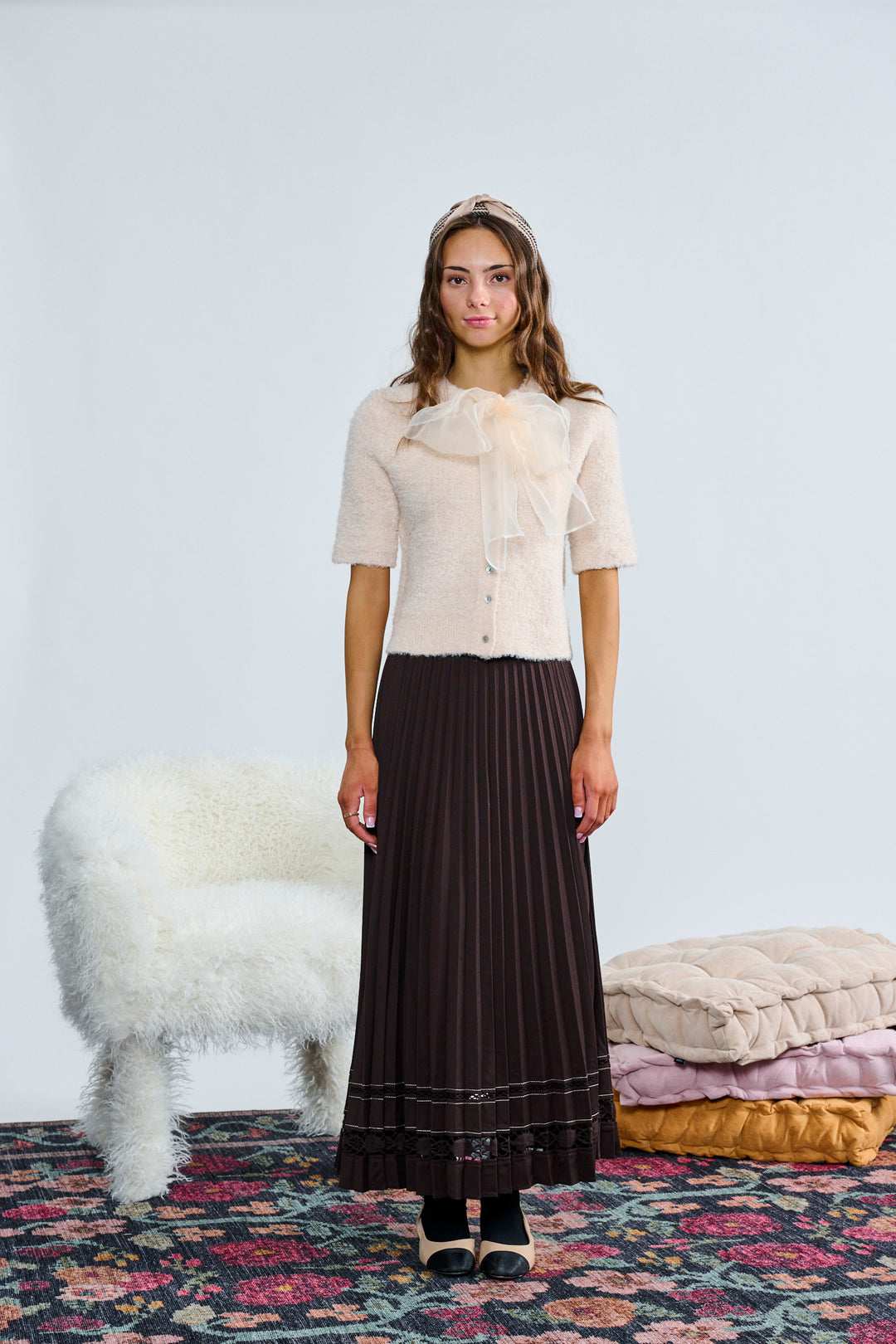 T-1377 IVORY FUZZY KNIT W/ ORGNZA TIE BOW COLLAR TOP