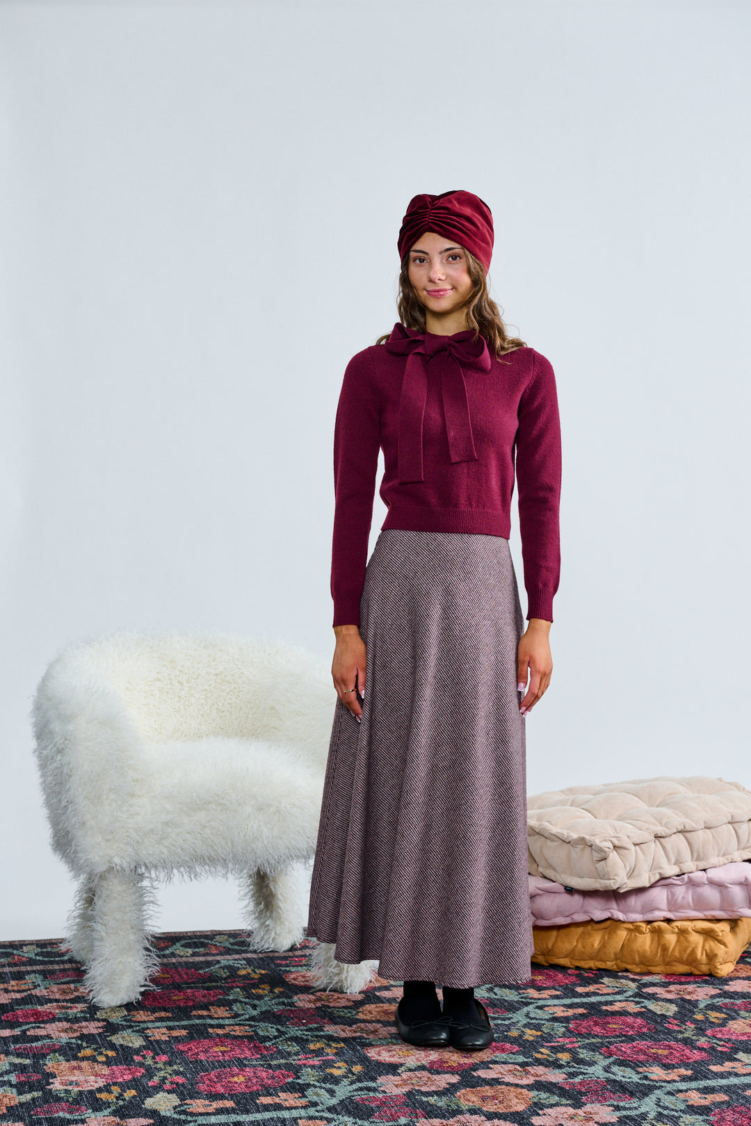 T-1361 WINE KNIT W/ TIE BOW COLLAR TOP