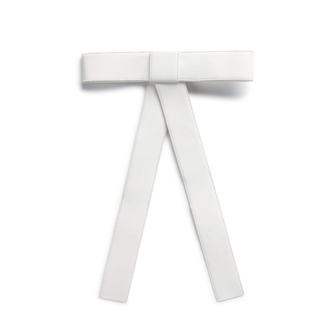 Taffy patent leather bow clip white