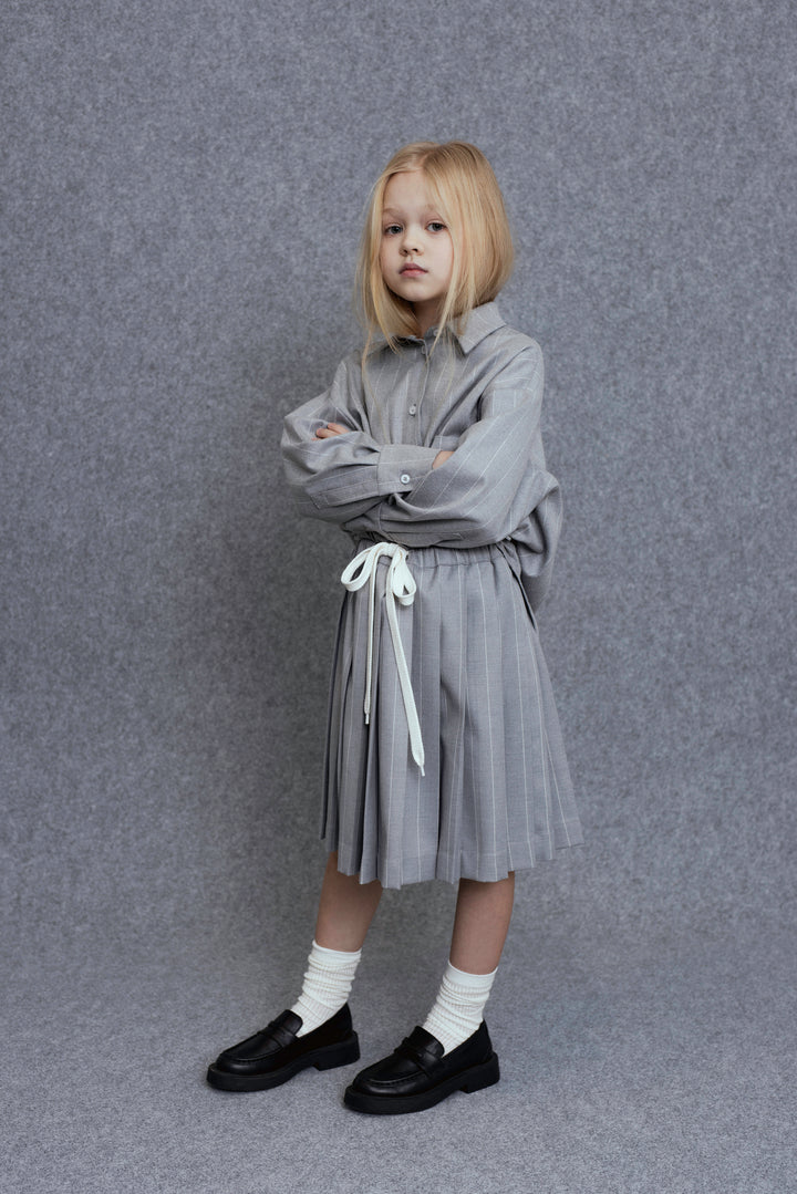 Lena-Shirt-Grey stripes