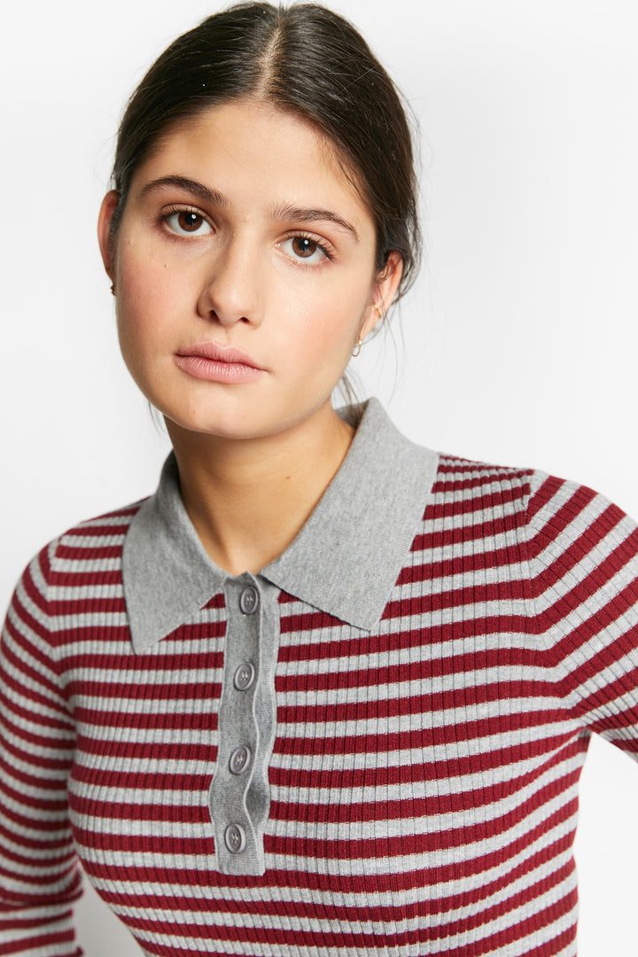 WALLABY FITTED STRIPED POLO COLLAR PULLOVER - MERLOT RED