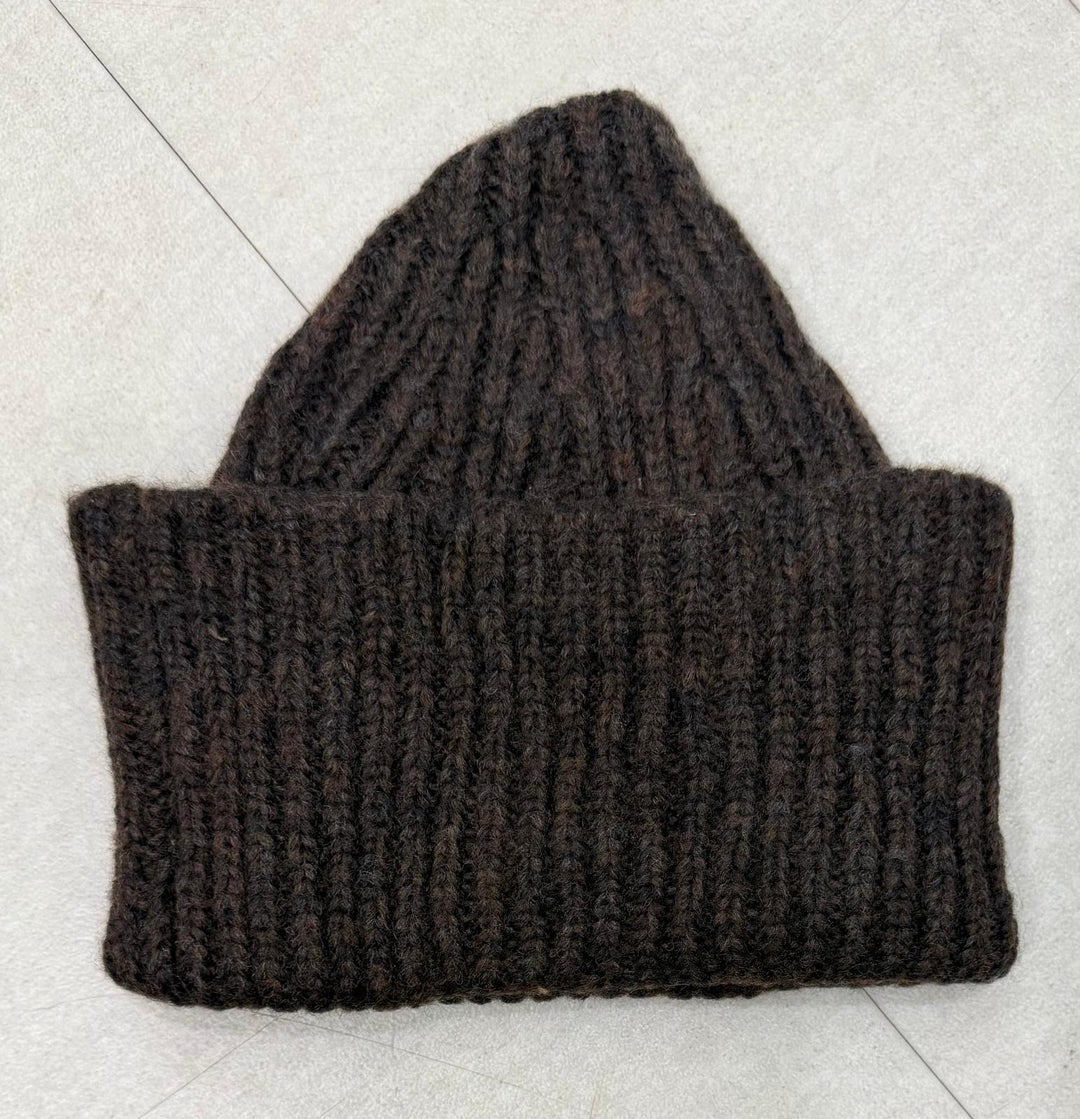 7024 BABY HAT FUZZY CHOCO