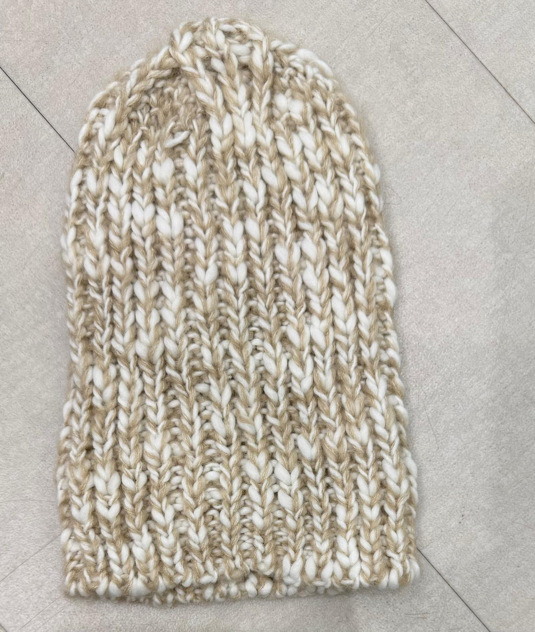 7034 BABY HAT PIRINEO NATURAL / TAN