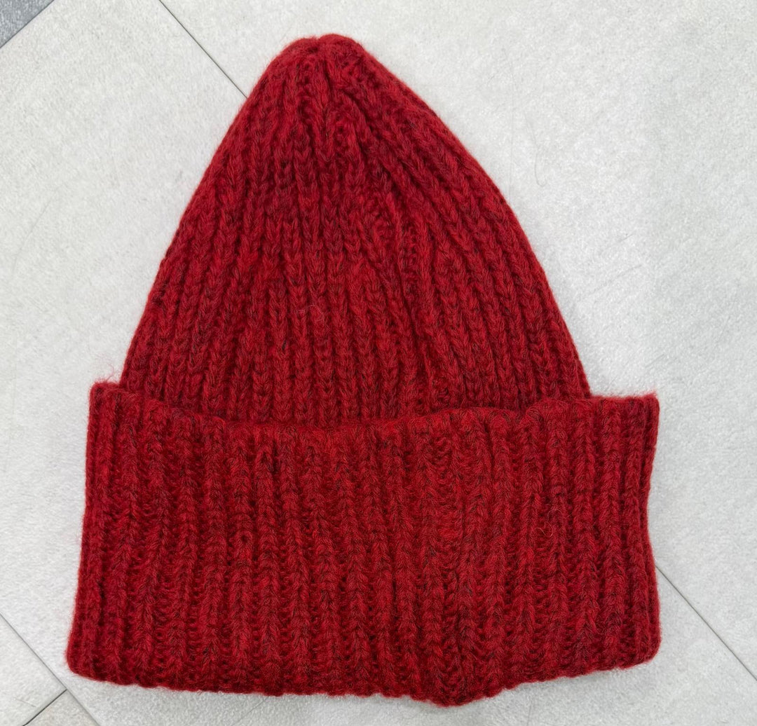 7024 BABY HAT FUZZY RED