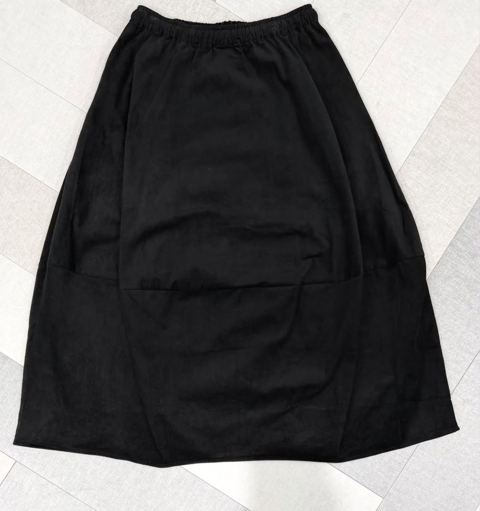 AW8P4 BLACK