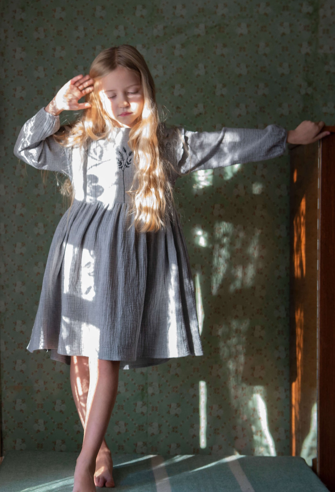 32.4 LIGHT GREY EMBROIDERED DRESS W/PINTUCKS
